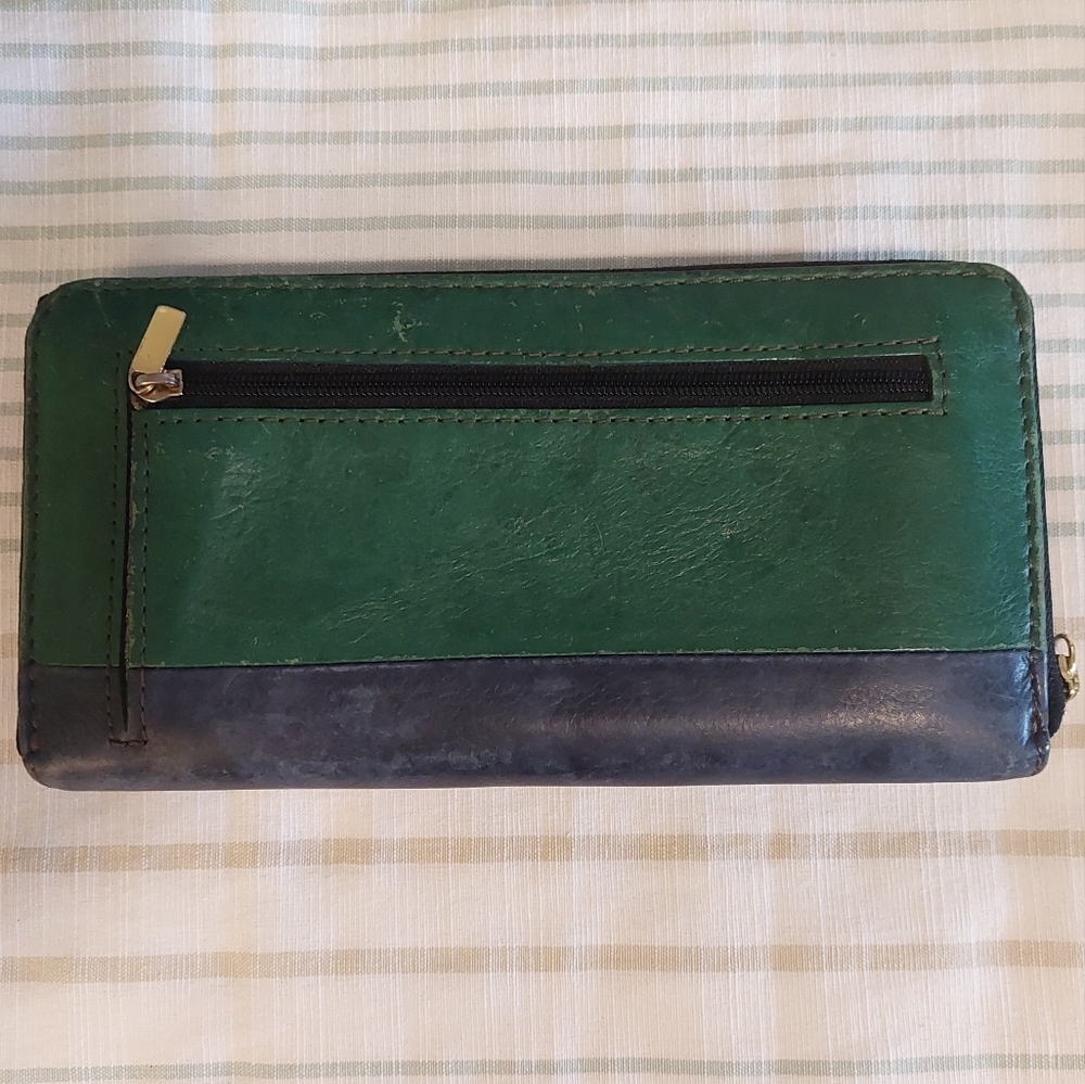 Fossil Patchwork Wallet - Picture 2 of 9